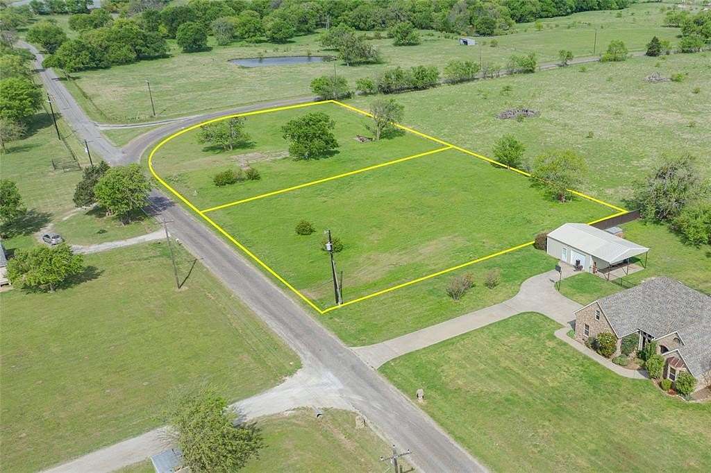1.85 Acres of Residential Land for Sale in Sherman, Texas