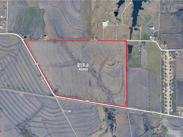 213 Acres of Land for Sale in Waxahachie, Texas