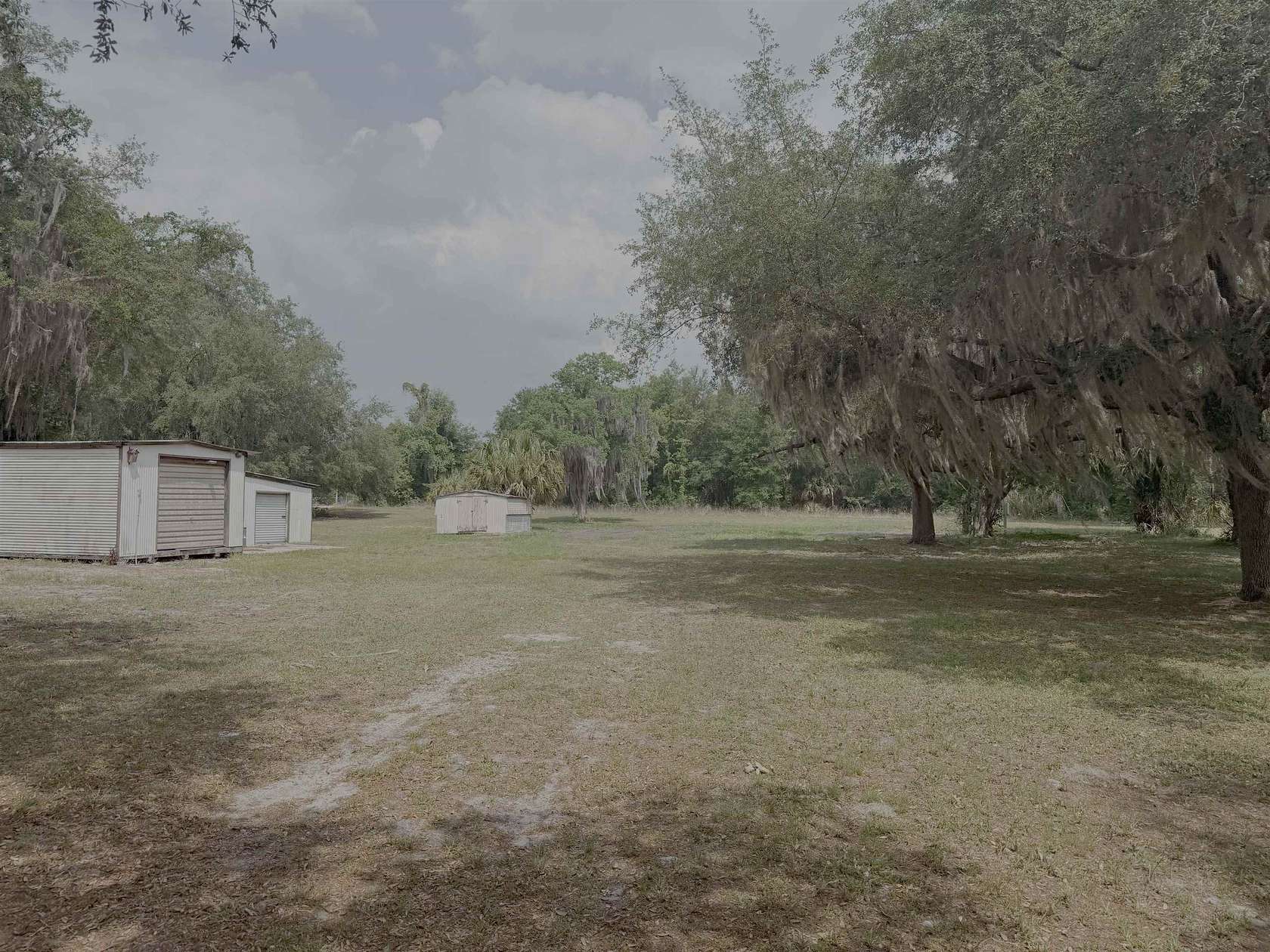 0.98 Acres of Residential Land for Sale in Crescent City, Florida