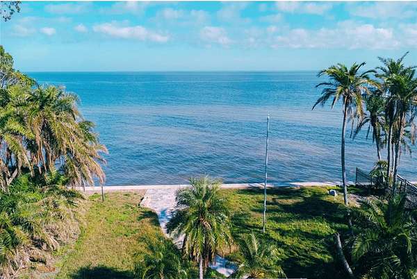 0.48 Acres of Residential Land for Sale in St. Petersburg, Florida