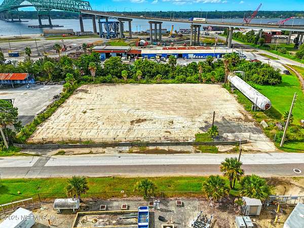 1 Acre of Commercial Land for Sale in Jacksonville, Florida