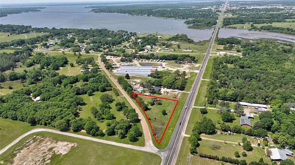 1.23 Acres of Commercial Land for Sale in Gun Barrel City, Texas