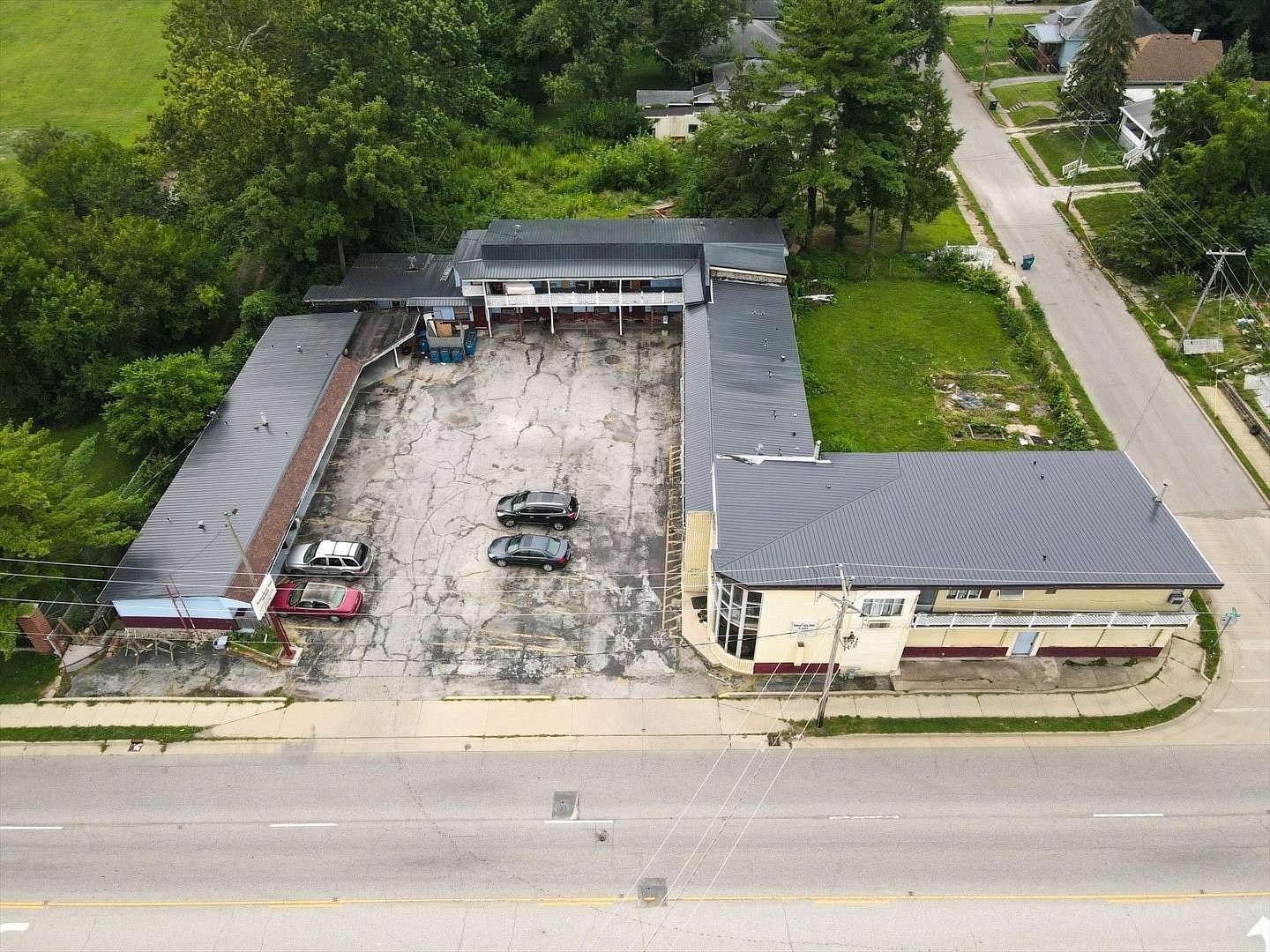0.92 Acres of Mixed-Use Land for Sale in Danville, Illinois
