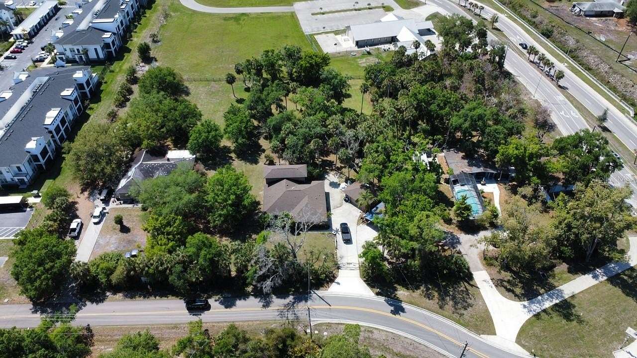 1 Acre of Mixed-Use Land for Sale in Sarasota, Florida