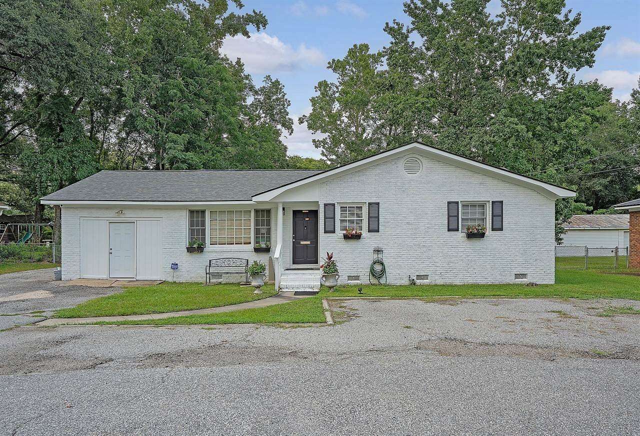 0.29 Acres of Mixed-Use Land for Sale in Summerville, South Carolina