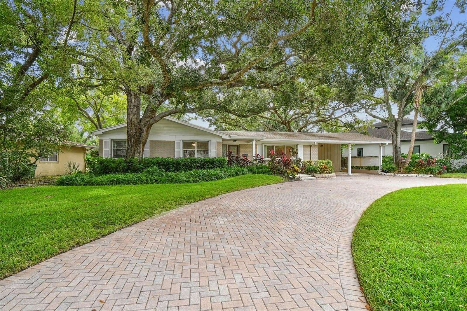 0.34 Acres of Residential Land for Sale in Tampa, Florida