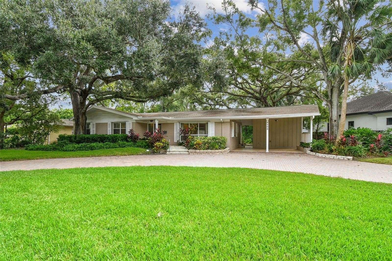 0.34 Acres of Residential Land for Sale in Tampa, Florida