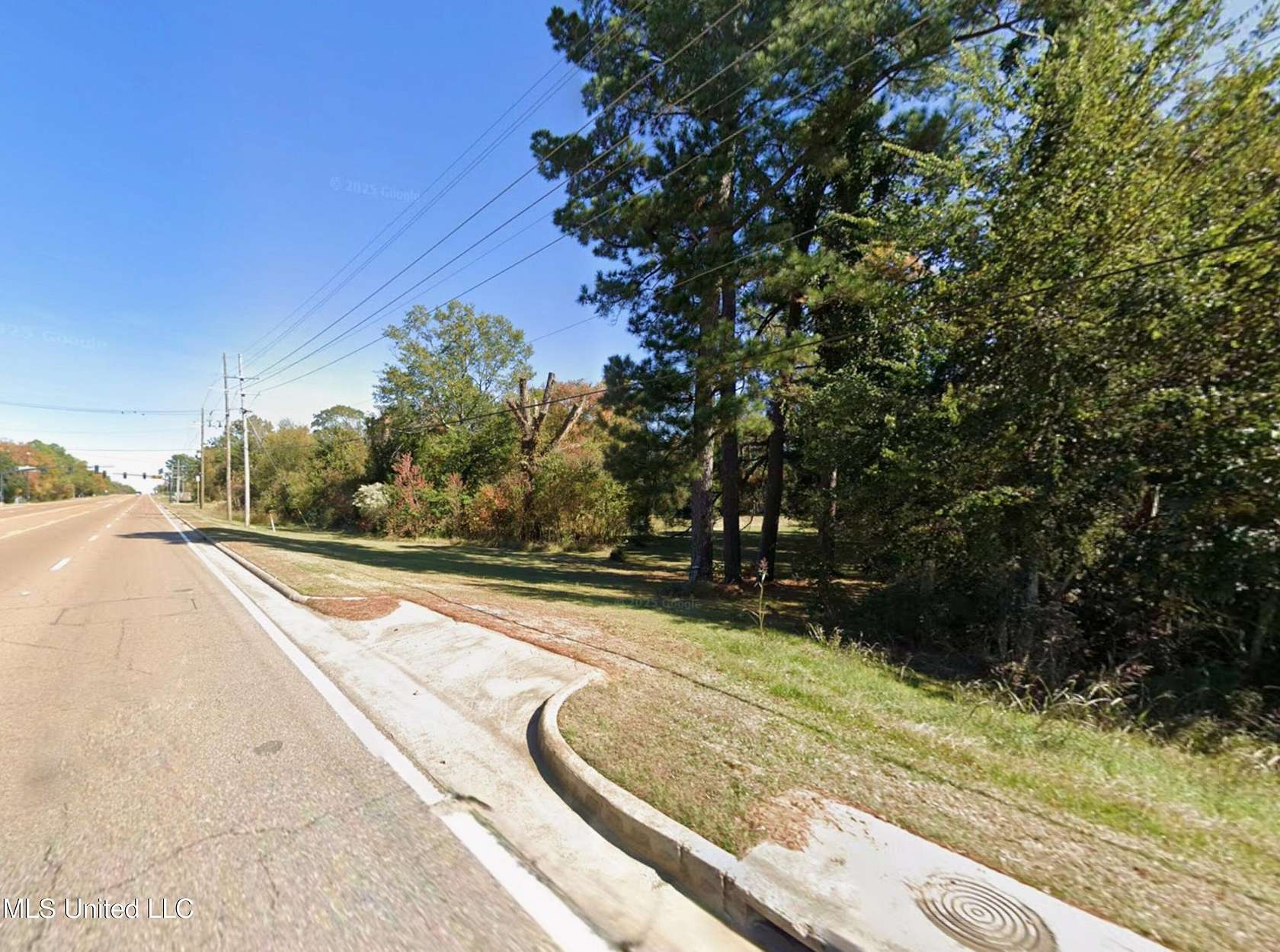 1 Acre of Commercial Land for Sale in Madison, Mississippi