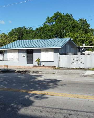 0.1 Acres of Mixed-Use Land for Sale in Miami, Florida
