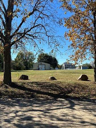 1 Acre of Residential Land for Sale in Oceola Township, Michigan