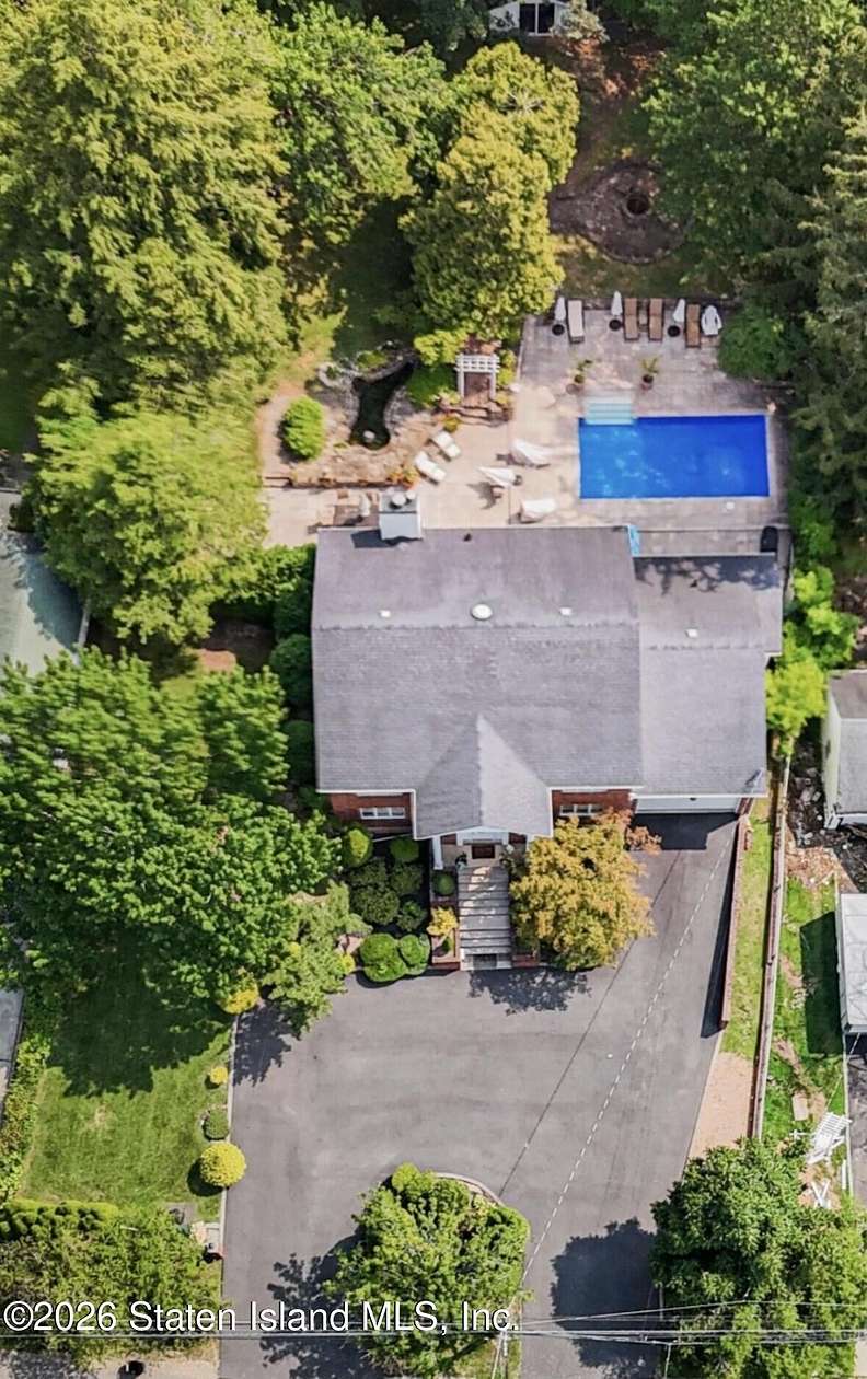 0.49 Acres of Residential Land for Sale in Staten Island, New York