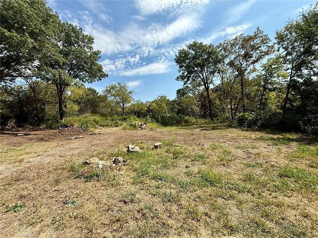 0.79 Acres of Residential Land for Sale in Kansas City, Missouri