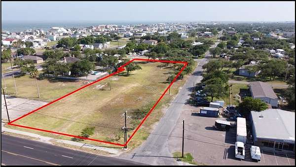 1.18 Acres of Mixed-Use Land for Sale in Rockport, Texas