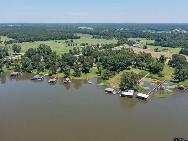 1.45 Acres of Land for Sale in Whitehouse, Texas