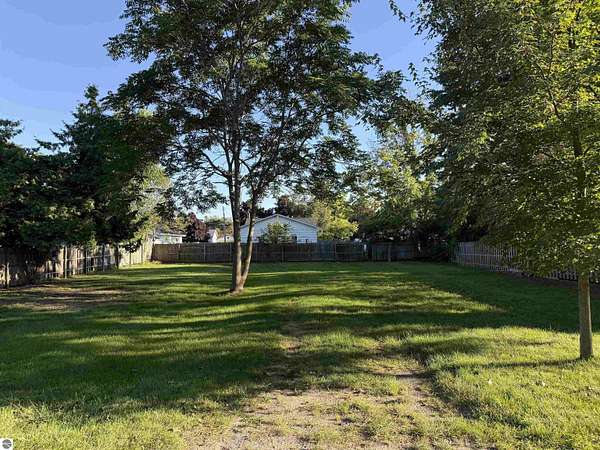 0.21 Acres of Land for Sale in Charlevoix, Michigan