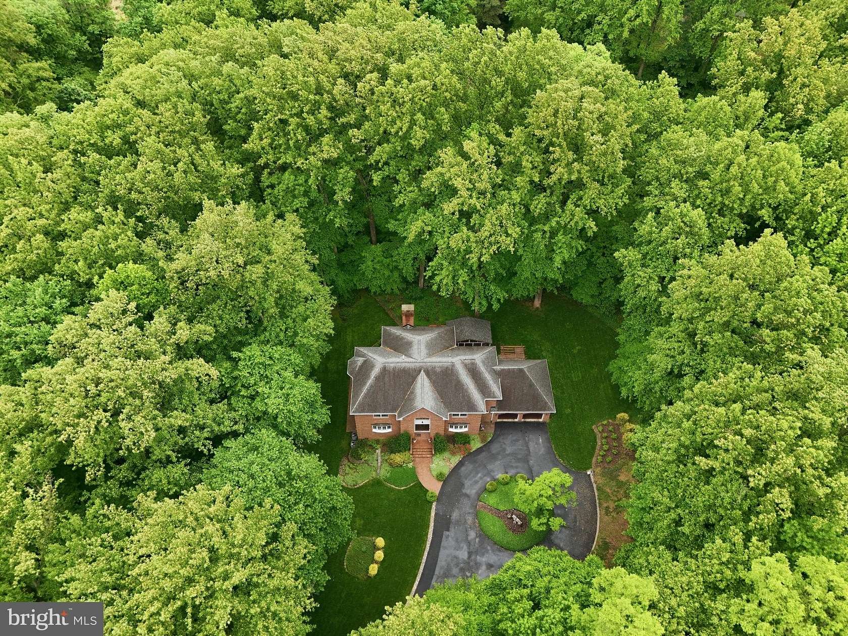3 Acres of Land with Home for Sale in Fairfax, Virginia