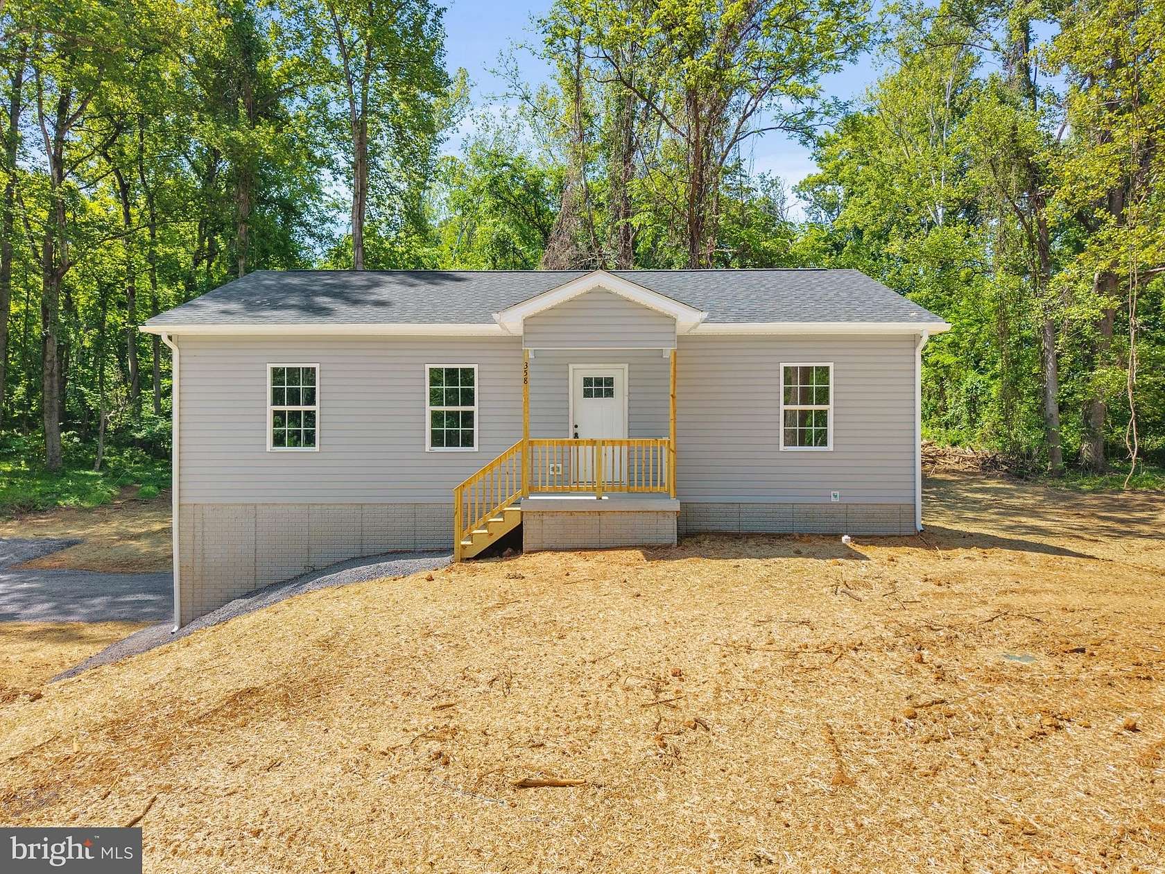 1.5 Acres of Land with Home for Sale in Harpers Ferry, West Virginia