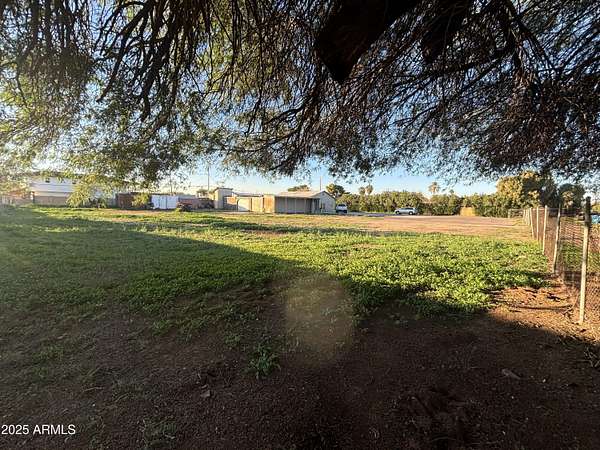 0.91 Acres of Residential Land for Sale in Phoenix, Arizona
