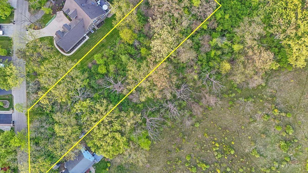 0.75 Acres of Residential Land for Sale in Wauconda, Illinois