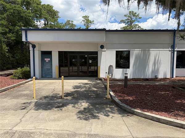 2 Acres of Improved Commercial Land for Lease in Palm Coast, Florida