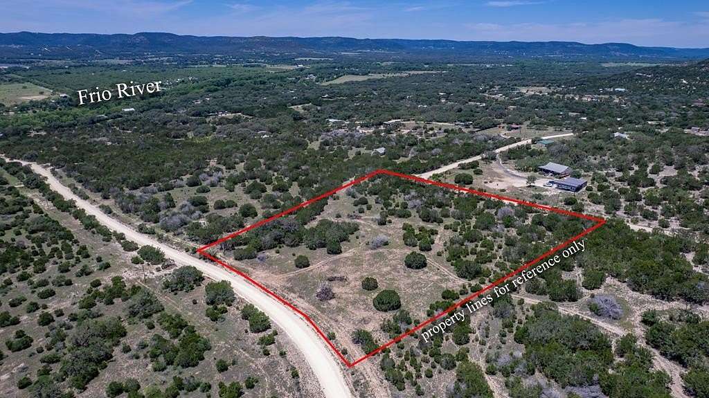 5.1 Acres of Residential Land for Sale in Rio Frio, Texas