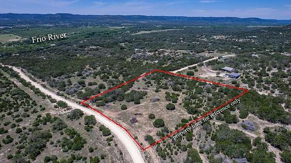 5.1 Acres of Residential Land for Sale in Rio Frio, Texas