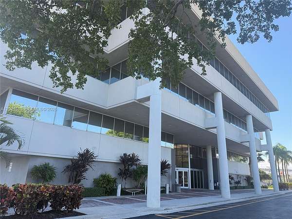 1.54 Acres of Commercial Land for Lease in Miami, Florida