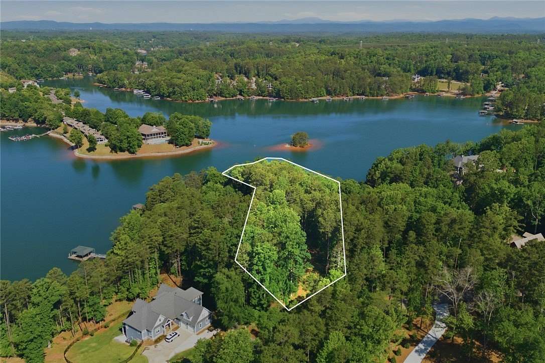 1.26 Acres of Residential Land for Sale in West Union, South Carolina