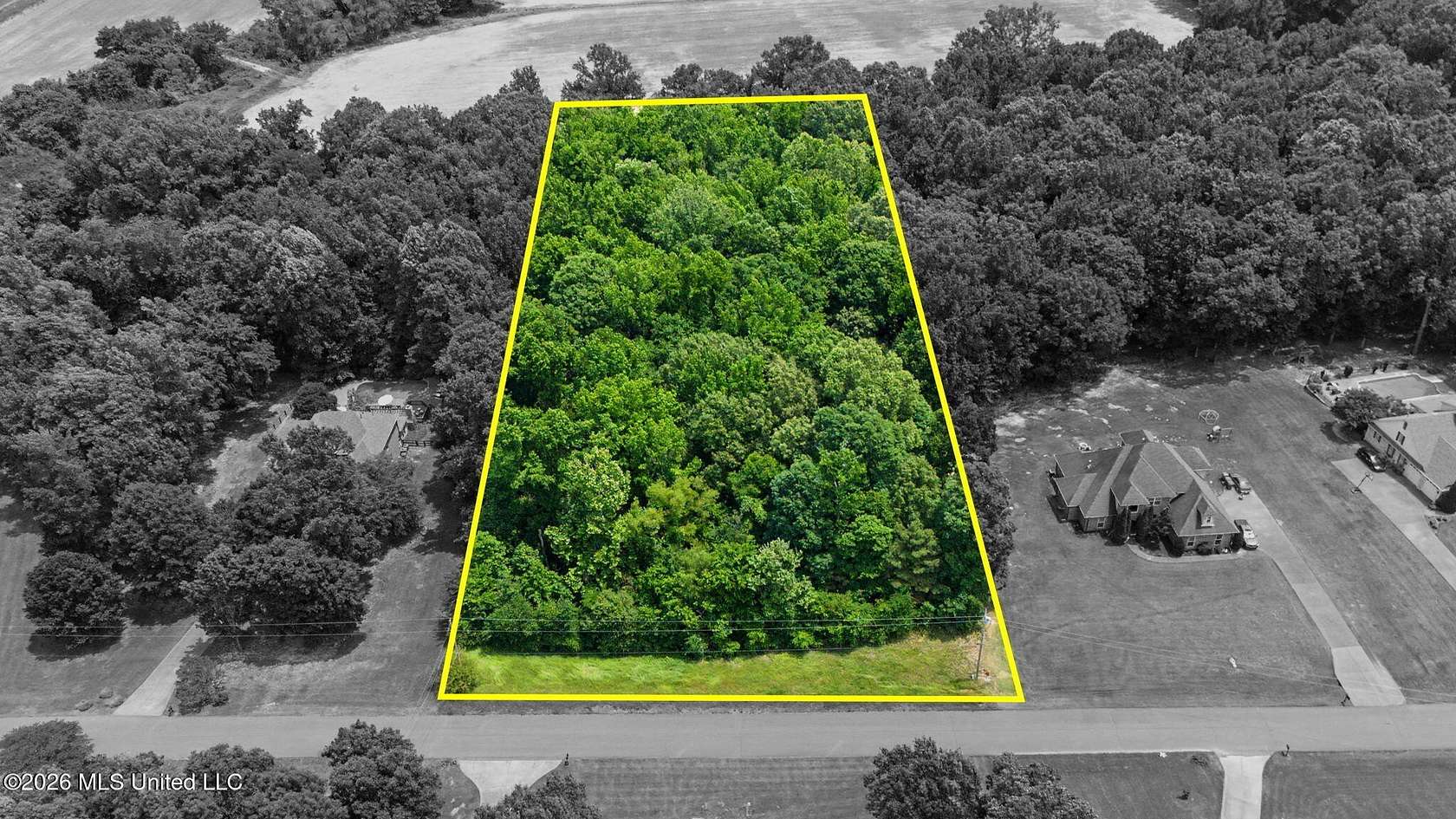 2.1 Acres of Residential Land for Sale in Hernando, Mississippi