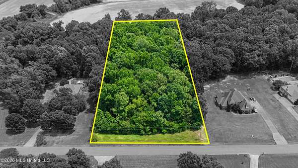 2.1 Acres of Residential Land for Sale in Hernando, Mississippi