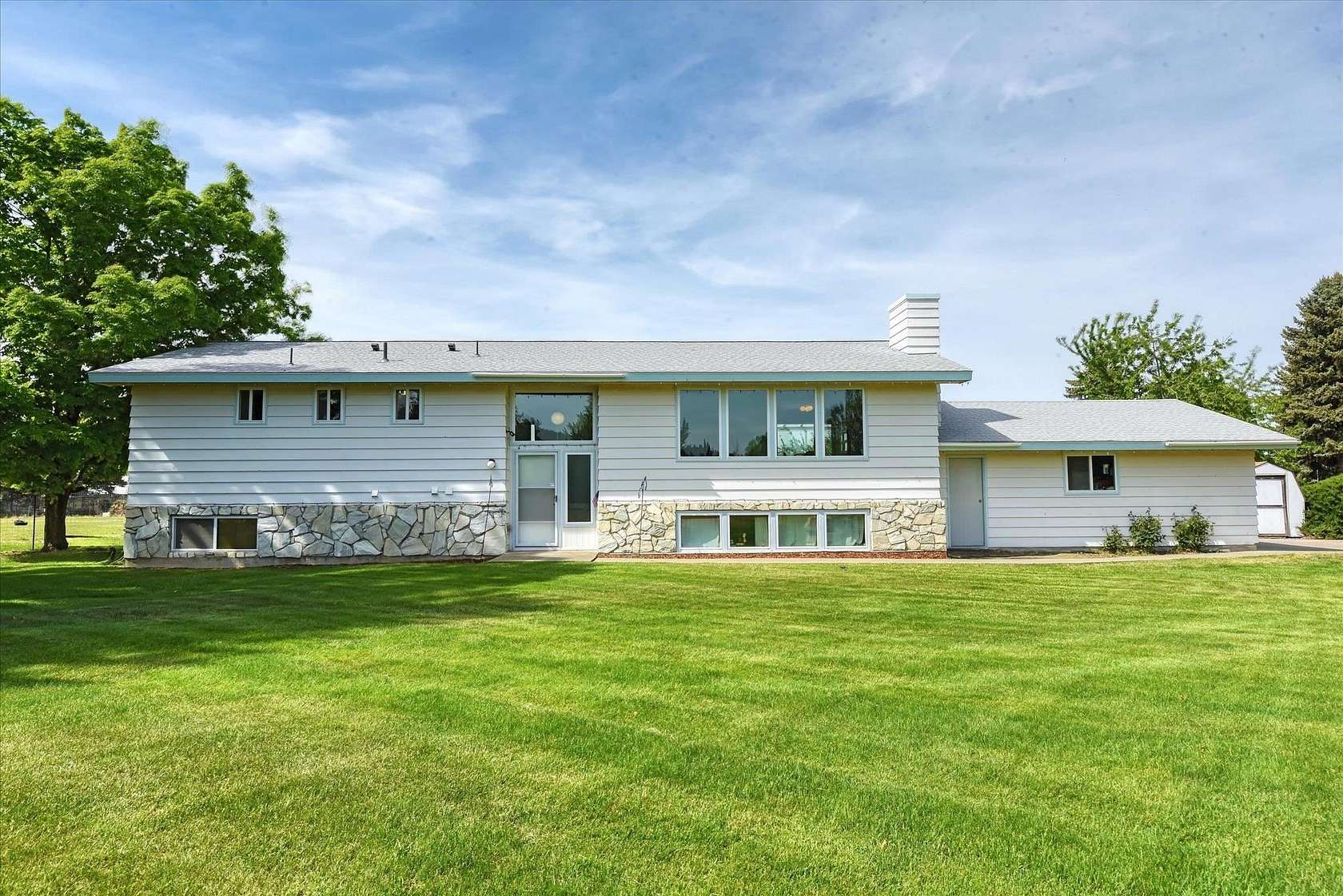 1.75 Acres of Land with Home for Sale in Veradale, Washington