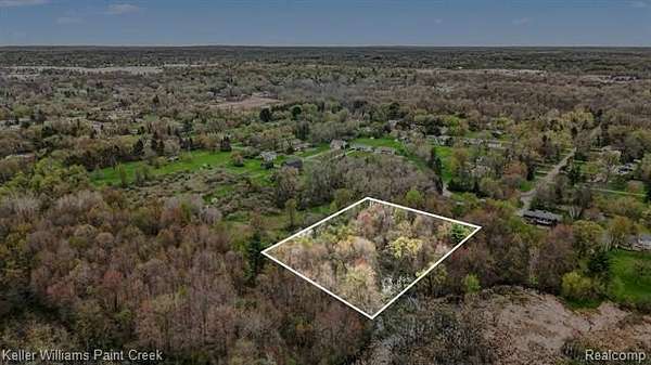 1.52 Acres of Residential Land for Sale in Lake Orion, Michigan