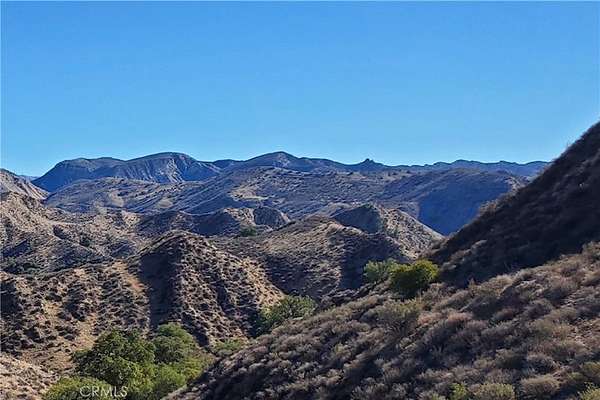 320 Acres of Recreational Land for Sale in Fillmore, California