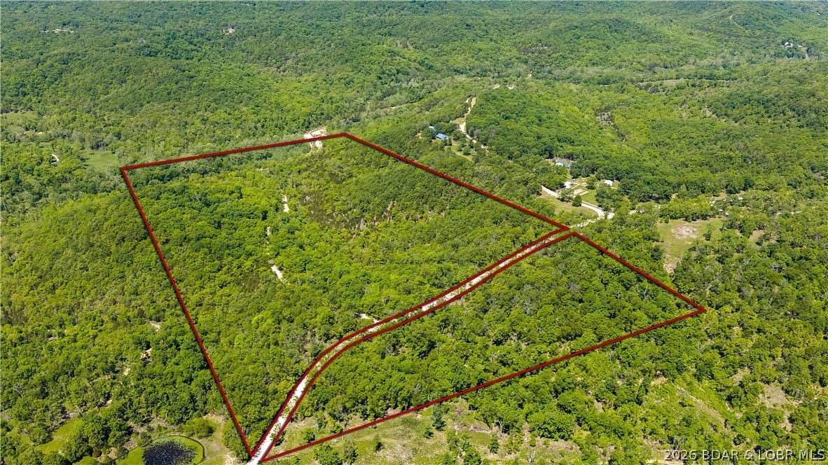 81 Acres of Recreational & Residential Land for Sale in Camdenton, Missouri