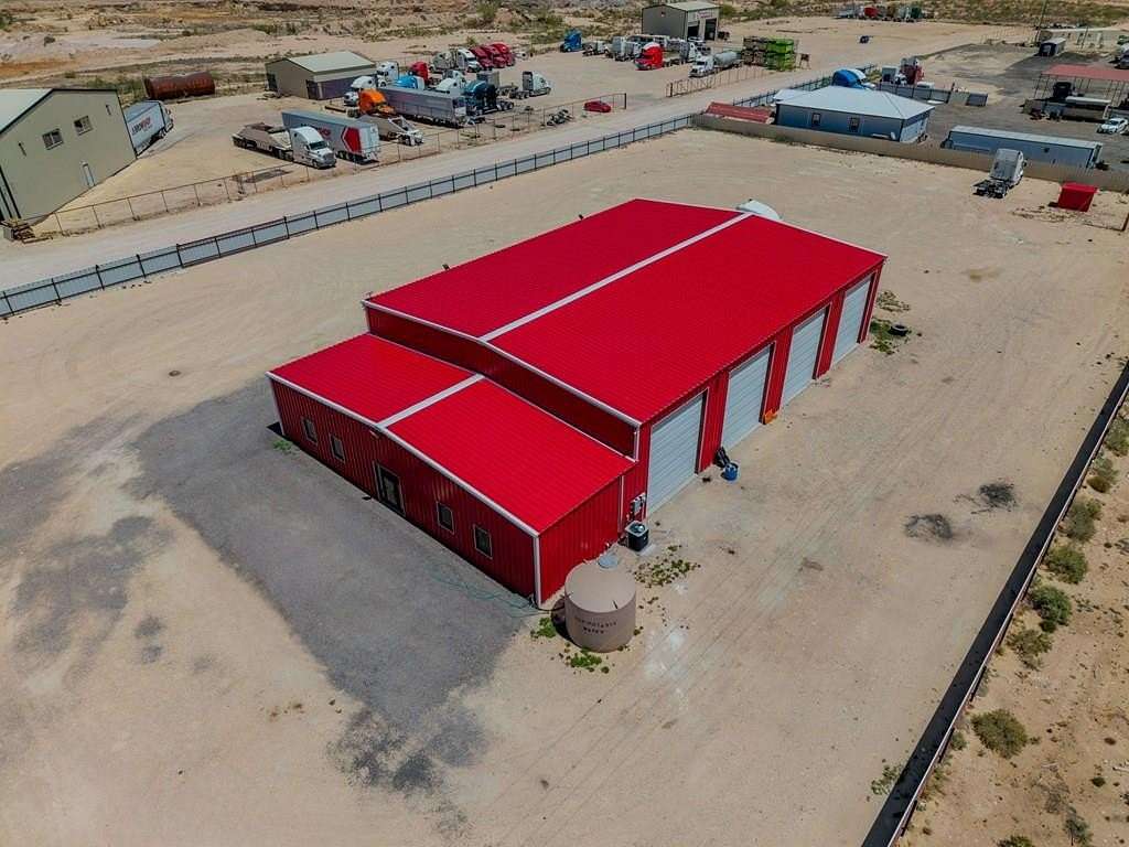 2.1 Acres of Improved Commercial Land for Sale in Odessa, Texas