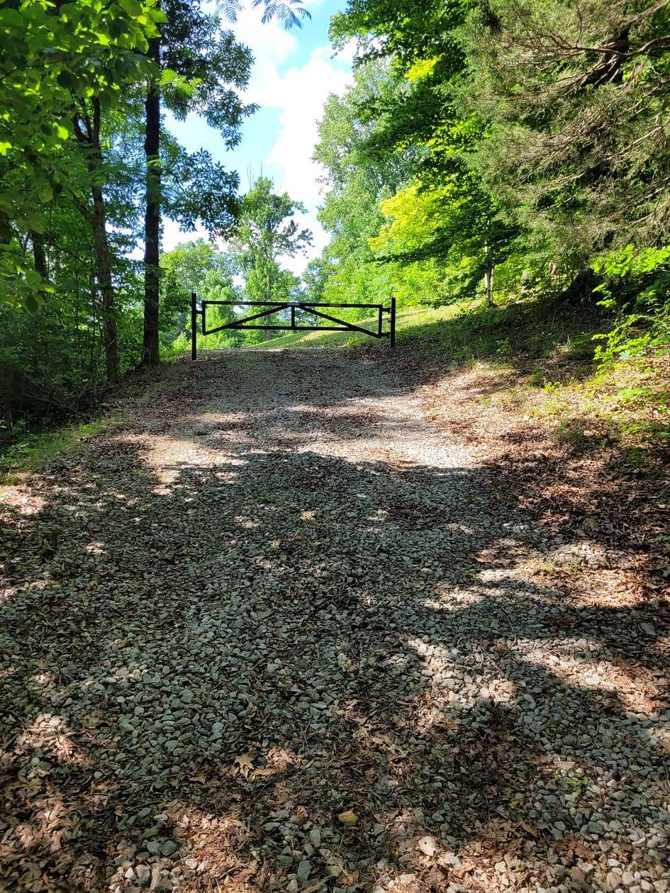 7.29 Acres of Recreational Land for Sale in Burkesville, Kentucky