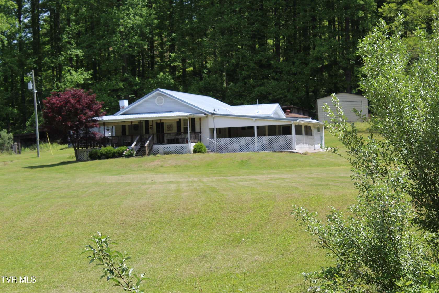22.5 Acres of Land with Home for Sale in St. Charles, Virginia
