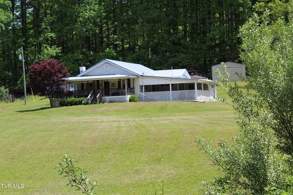 22.5 Acres of Land with Home for Sale in St. Charles, Virginia