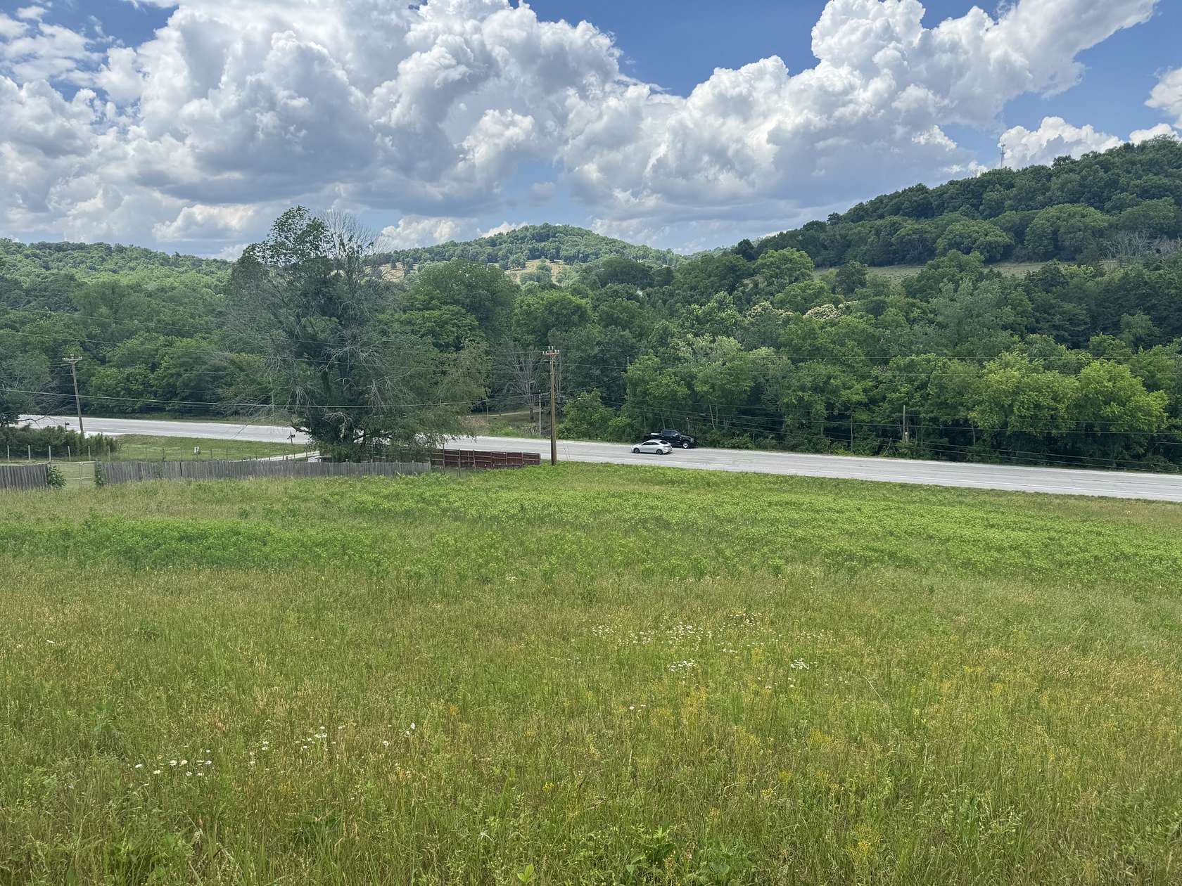 5 Acres of Residential Land for Sale in Carthage, Tennessee