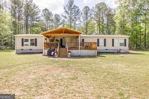 46.6 Acres of Recreational Land with Home for Sale in Byron, Georgia