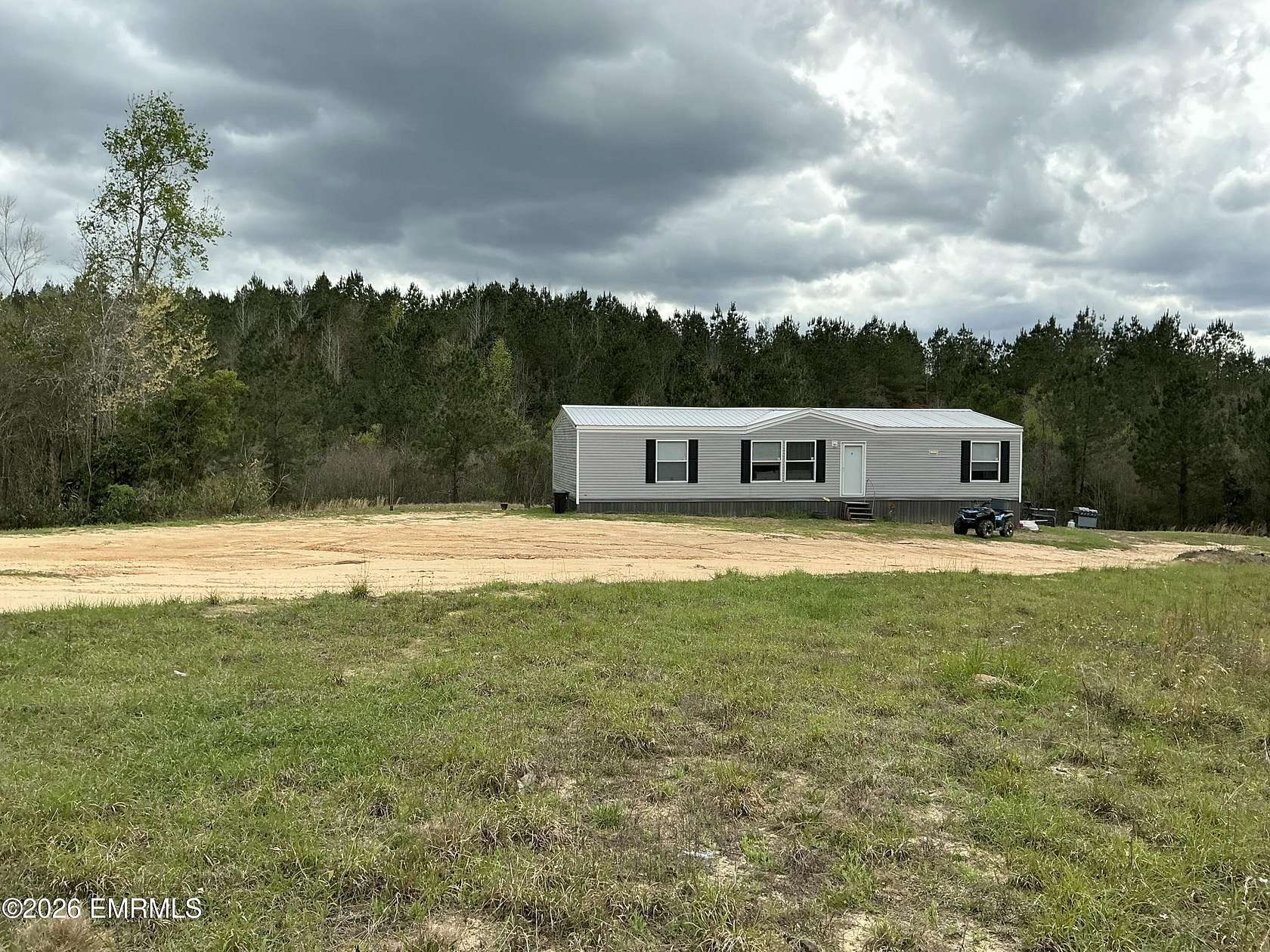 41 Acres of Recreational Land with Home for Sale in Waynesboro, Mississippi