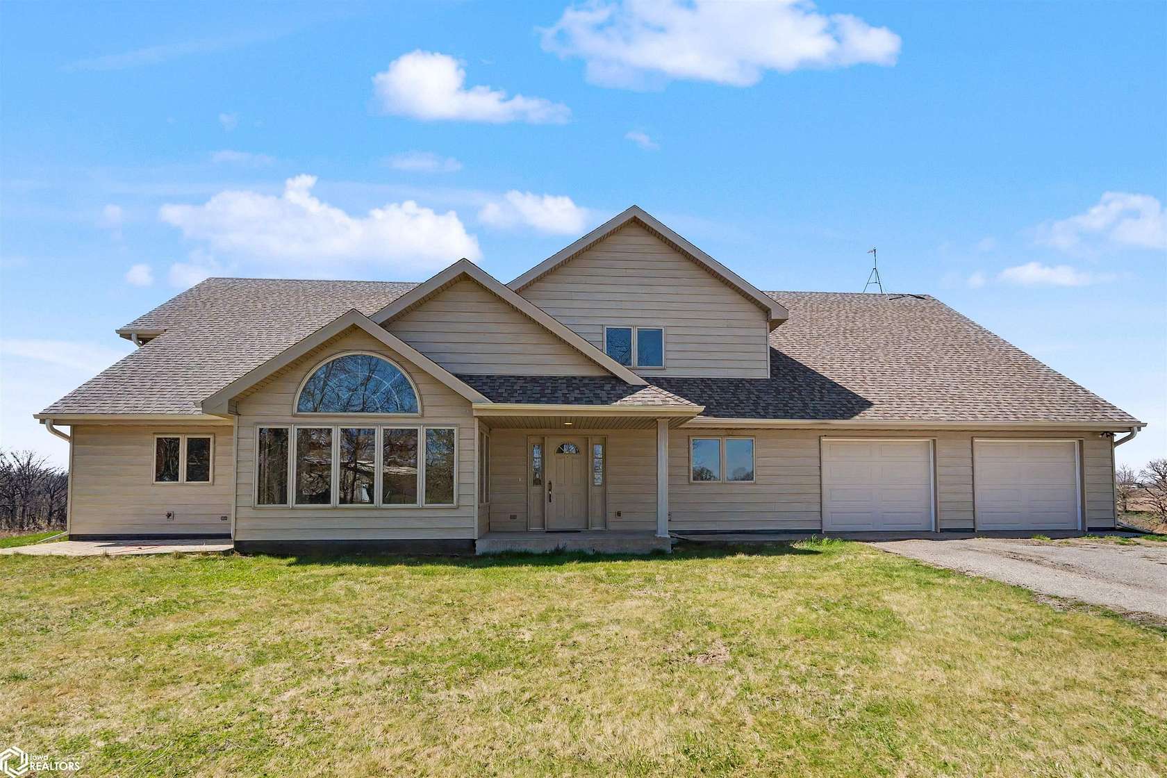 2.2 Acres of Land with Home for Sale in Grinnell, Iowa