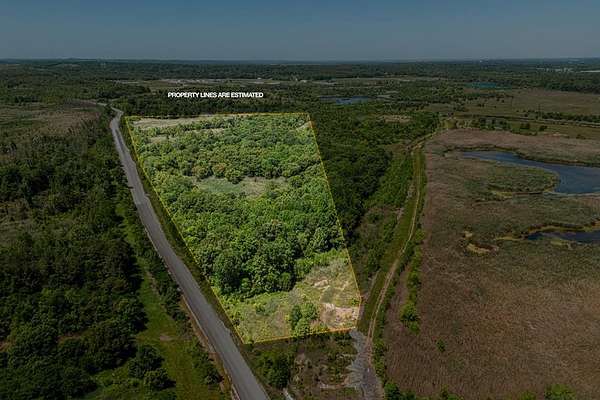 42 Acres of Recreational Land for Sale in Madisonville, Kentucky