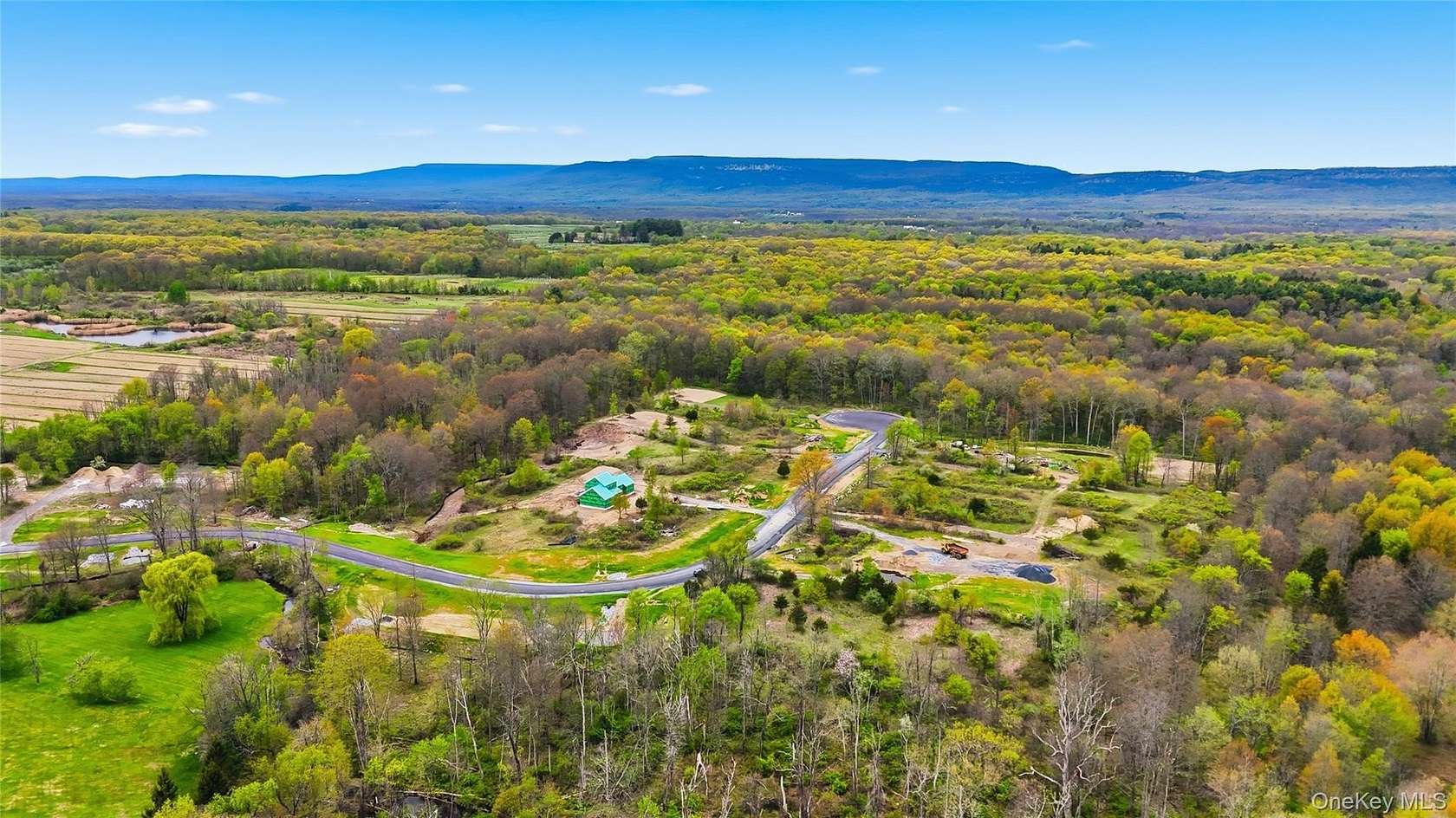 4.7 Acres of Residential Land for Sale in Gardiner, New York