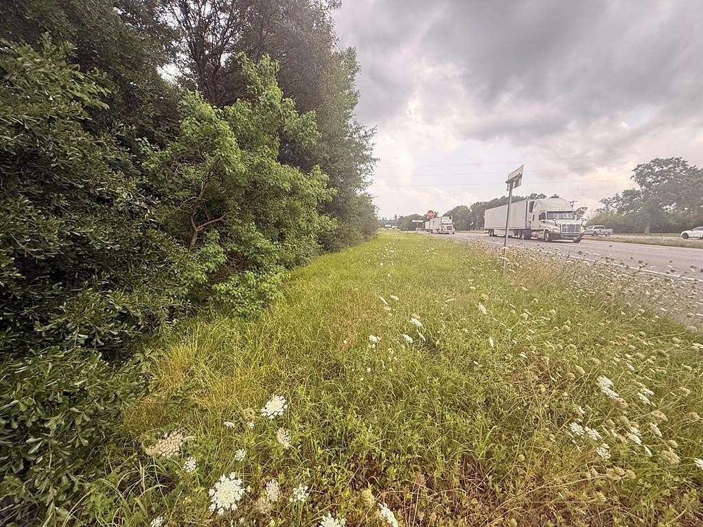 17.8 Acres of Land for Sale in Lufkin, Texas