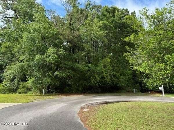 0.81 Acres of Residential Land for Sale in Hampstead, North Carolina