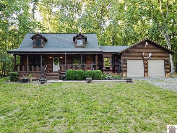 1.5 Acres of Land with Home for Sale in Cadiz, Kentucky