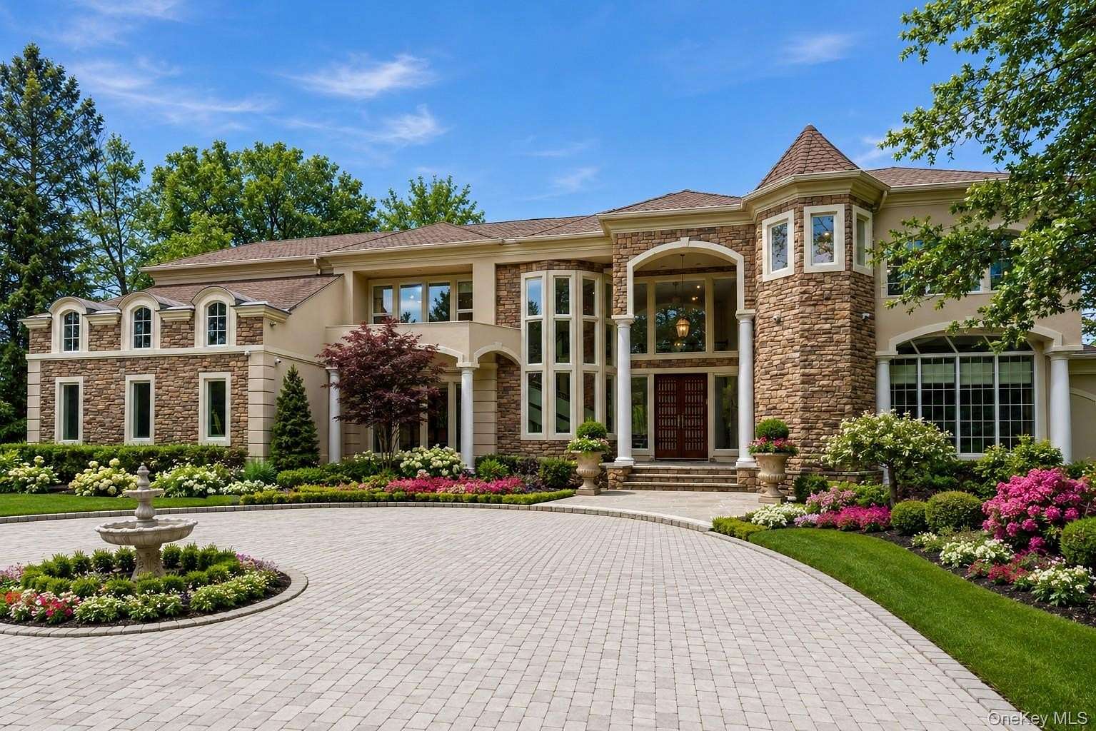 2.23 Acres of Land with Home for Sale in Oyster Bay Cove, New York