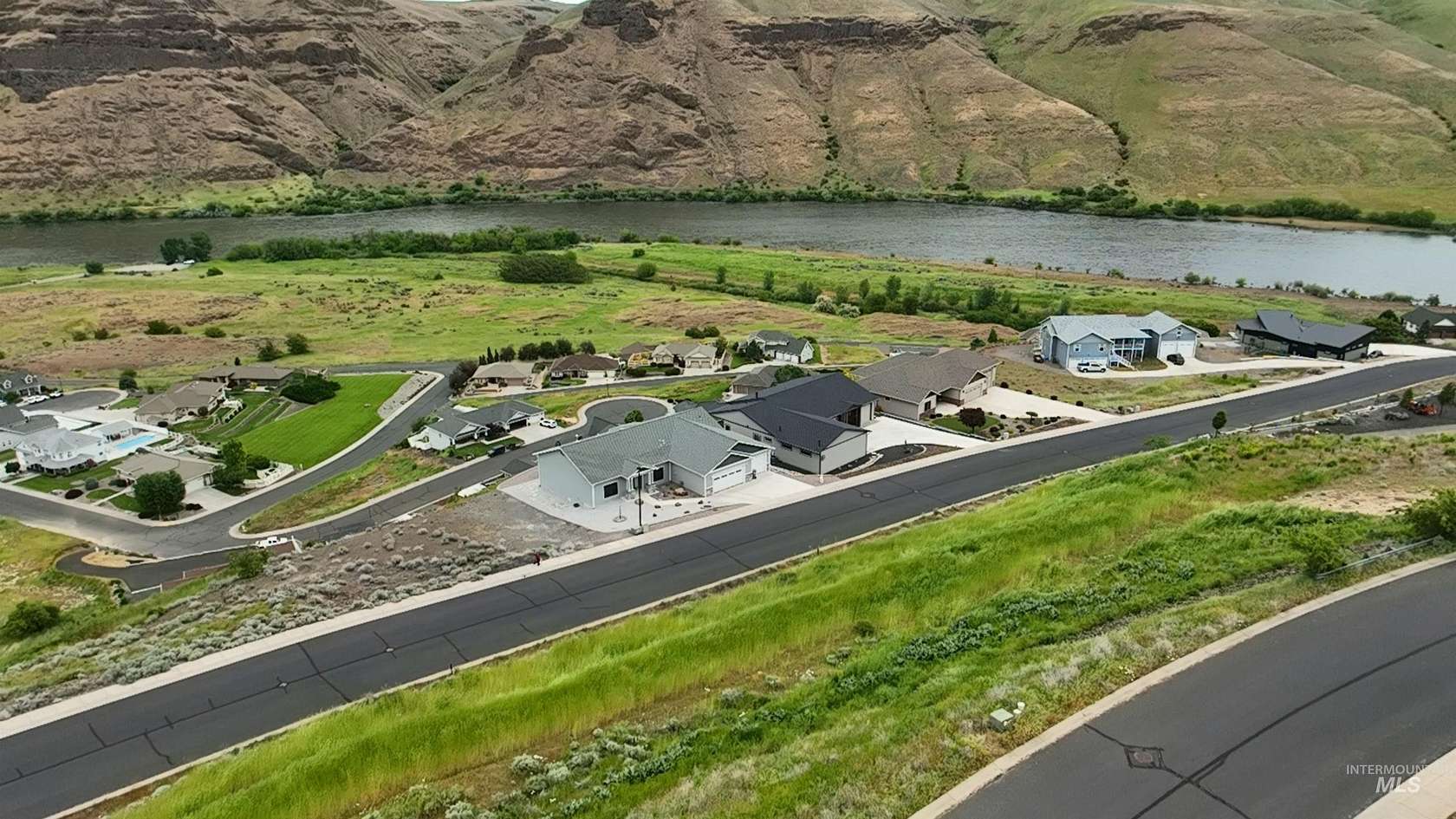 0.45 Acres of Residential Land for Sale in Asotin, Washington