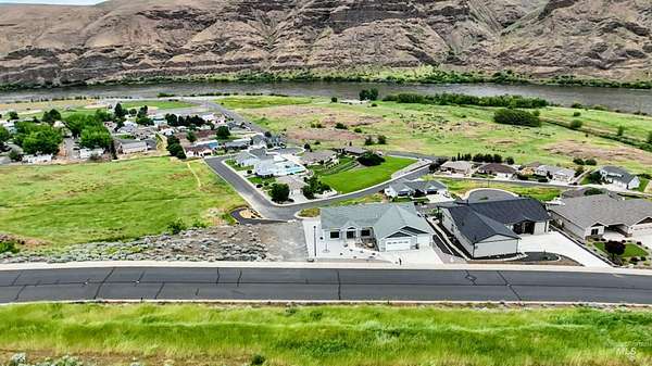 0.54 Acres of Residential Land for Sale in Asotin, Washington